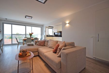 INSTAPKLAAR APPARTEMENT MET TERRAS EN GARAGE - Photo 2