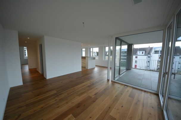 4.5 Zimmer, 1. Stock - Foto 1