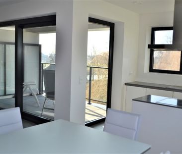 Appartement met 2 slaapkamers en staanplaats - Photo 2
