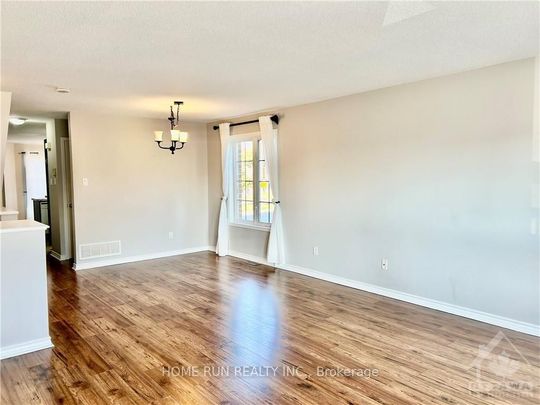 For Lease - 840 LONGFIELDS Drive, Barrhaven, Ontario - Photo 1
