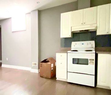 For Lease - 47 Frybrook Crescent, Richmond Hill, Ontario - Photo 5
