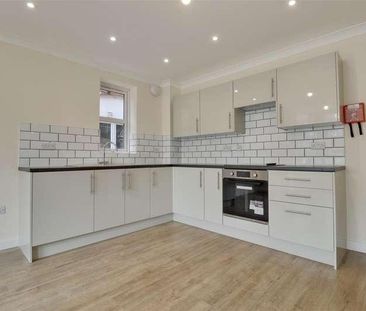 Brockhurst Road, Gosport - Photo 3