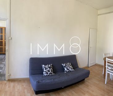 Location Appartement 2 pièces 49m² MARSEILLE 12ème - Photo 4