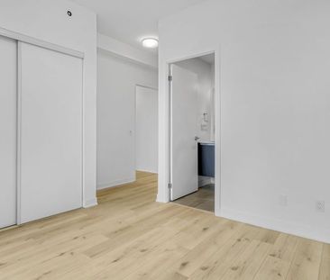 For Lease - 405 Dundas Street Unit# 405, Oakville, Ontario - Photo 3