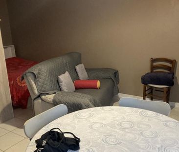 Location Appartement 1 pièce 33m² LISIEUX 14100 - Photo 3