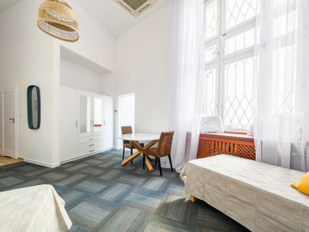 Kompaktowe Umeblowane w Bardzo Dobrej Lokalizacji - Zdjęcie 3