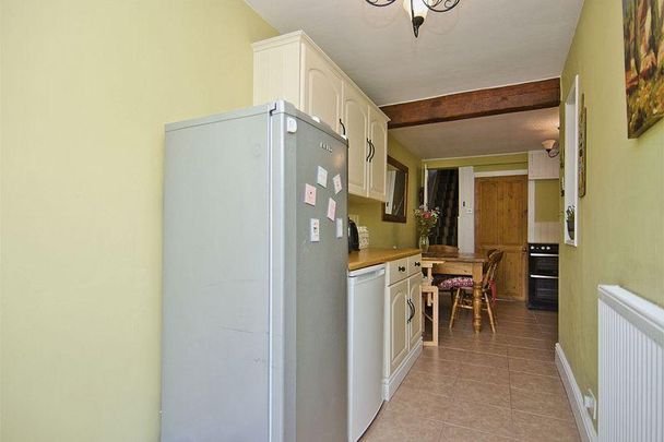 2 bedroom semi-detached house to rent - Photo 1