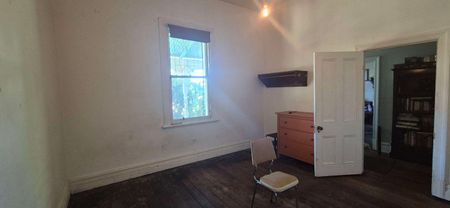 North Perth - Photo 2