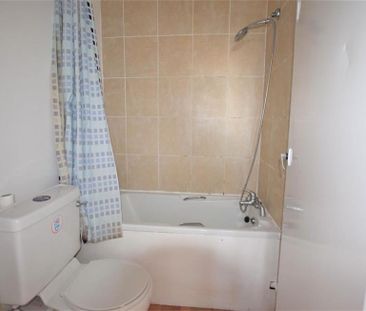 2 Bedroom Apartment Available Arranging tenancy - Photo 6