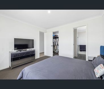 38 Elanora Avenue, Morphett Vale, SA 5162 - Photo 4