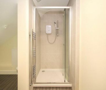 1 bedroom penthouse to rent - Photo 5