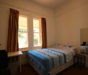 6-bedroom shared house, Rankine Rd - Photo 3