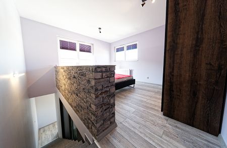 2 pokoje na 2 poziomach z 2 balkonami i garażem - Zdjęcie 5