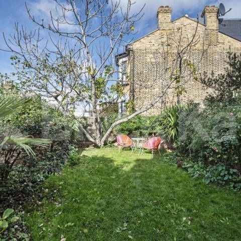 Spacious Four Double Bedroom House with Garden on Mount Pleasant Lane - Photo 2