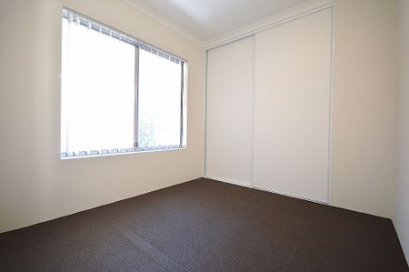 8A Wadhurst Street, Balga WA 6061 - Photo 4