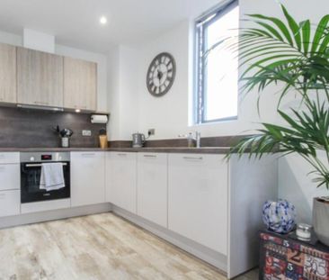 1 Bed Flat, Trent Bridge View, NG2 - Photo 6