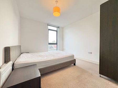 2 bedroom apartment to rent - Photo 5