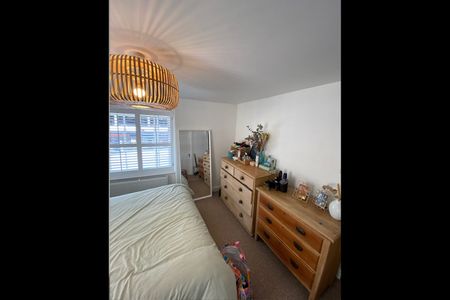 1 Bed Flat, Upper Berkeley Place, BS8 - Photo 5