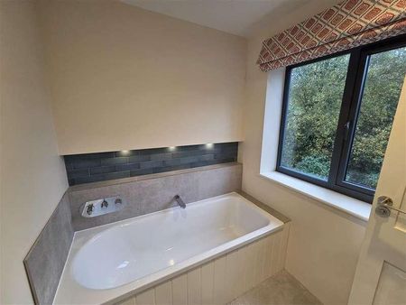 Mylor Bridge, Falmouth, TR11 - Photo 3