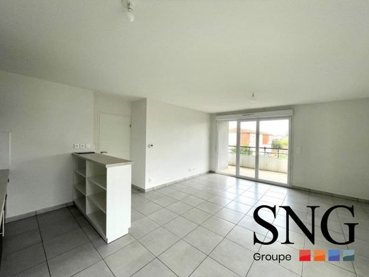 T3 AVEC BALCON ET PARKING - Photo 1