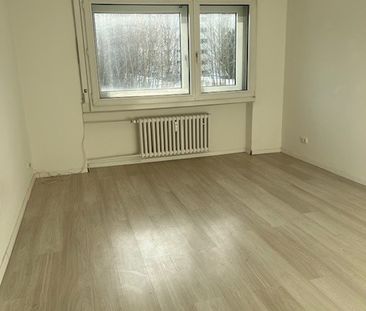 Geräumige 2 Zimmer Wohnung mit Balkon und Gemeinschaftsgarten! - Photo 3