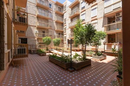 Calle Teodosio, Sevilla, Andalusia 41002 - Photo 5