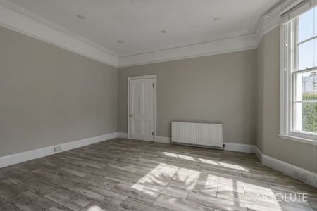 4 bed terraced house to rent in Babbacombe Road, Torquay, TQ1 - Photo 3