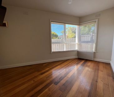 PRIVATE, PEACEFUL AND PERFECT - Photo 2