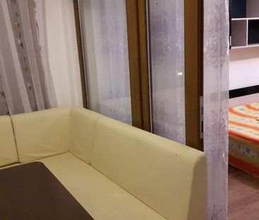 Garsoniera str.Marchian cu vedere spre Teatrul Eminescu - Fotografie 1