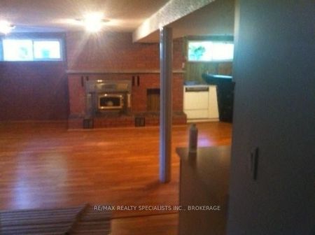 For Lease - 23 Tunbridge Crescent, Toronto, Ontario - Photo 5