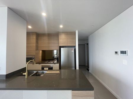 Surfers Paradise - Photo 3