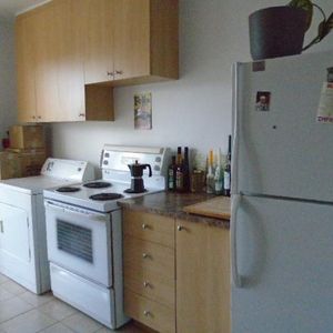 3 ½ rue Dézéry Montréal ( Hochelaga Maisonneuve) Pour avril - Photo 2