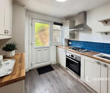 3 bedroom house to rent Greenwood Crescent, Warrington, Cheshire, WA2 - Photo 6