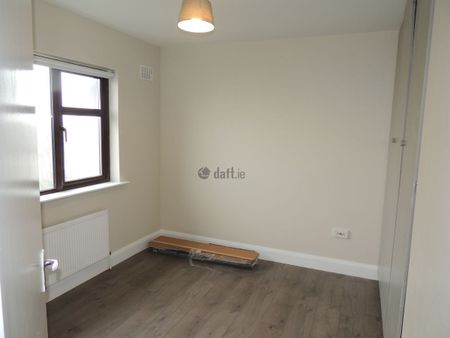 House to rent in Galway, Headford Rd - Photo 2