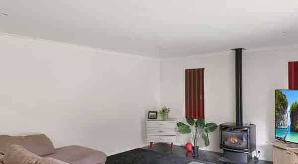 LEVIN- 4 BEDROOM - Photo 1