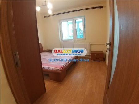 Inchiriere apartament 3 camere Aviatiei LOC DE PARCARE - Fotografie 5