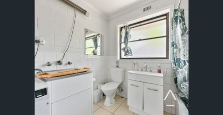 Just lovely on popular Elphin - Photo 5