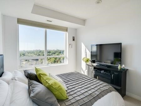 For Lease - 1403 Royal York Road Unit# 901, Toronto, Ontario - Photo 3