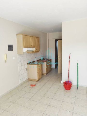 Studio/Γκαρσονιέρα για ενοικίαση Αμπελόκηποι (Πάτρα) - Photo 2