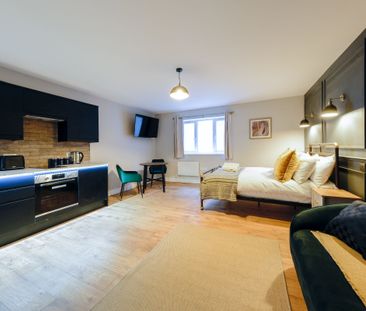 Studio Apartment – Medium Let - Photo 6