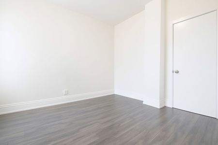 For Lease - 207 Gamble Avenue Unit# Main, Toronto, Ontario - Photo 3