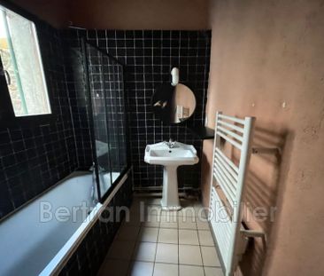 Location Appartement 2 pièces 43m² PERPIGNAN 66100 - Photo 1