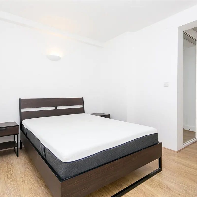 1 bedroom flat in 22 Abbey Road - Photo 1