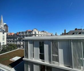 Location Appartement 2 pièces 50 m2 à Nantes - Photo 2