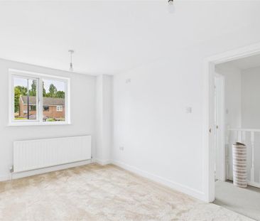 3 bedroom terraced house to rent - Photo 4