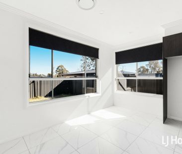 Stunning Home - Great Location! - Photo 2