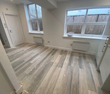 Albert Street, ILKESTON - Photo 1