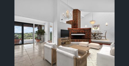 Countryside haven offering space and scenic serenity - Photo 2