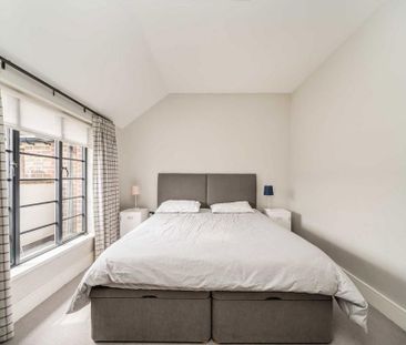 3 bedroom flat to rent - Photo 6