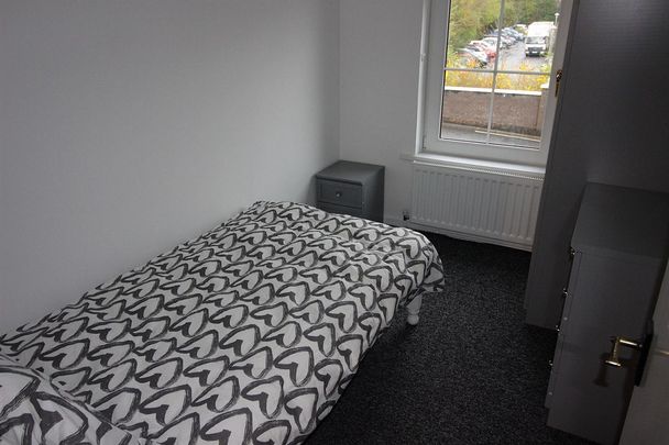 4 Kensington Gate, Belfast BT5 6PF - Photo 1